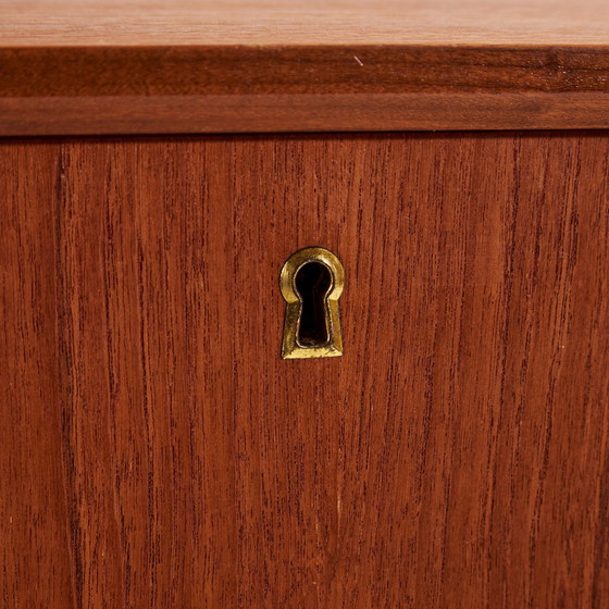 Image 1 of Mk10390 Gerestaureerd teak dressoir