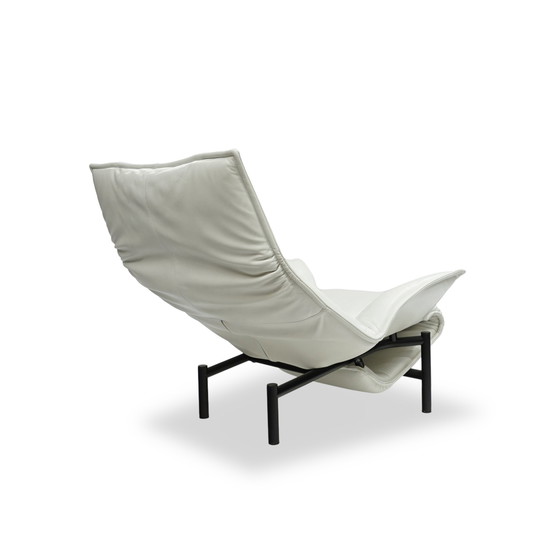 Image 1 of Cassina Veranda Fauteuil Leer Wit Vintage Ligstoel