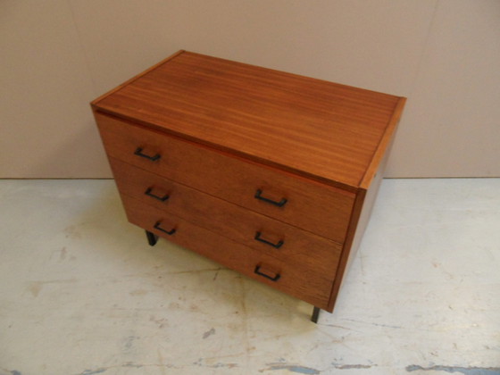 Image 1 of Mid Century teakhouten ladekast 1960's