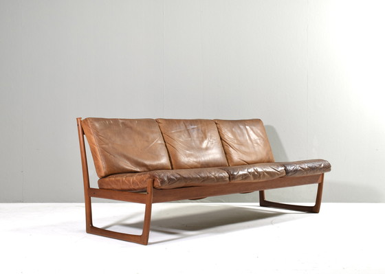 Image 1 of Peter Hvidt & Orla Mølgaard FD130 bank in cognac Leer – Denemarken, circa 60's design