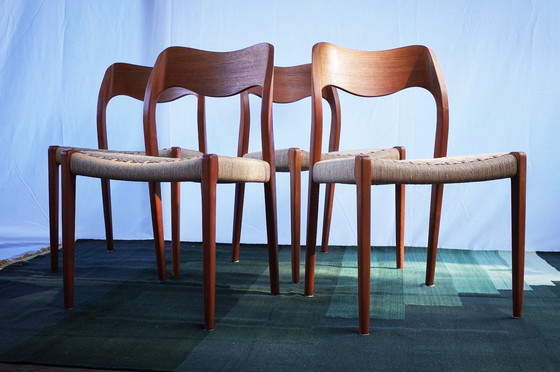 Image 1 of 4 X Deense teakhouten stoelen van Niels Otto Møller model 71