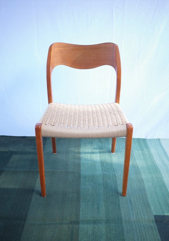 Image 1 of 4 X Deense teakhouten stoelen van Niels Otto Møller model 71