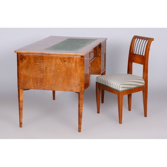 Image 1 of Vintage Biedermeier notenhouten bureau, Tsjecho-Slowakije 1830