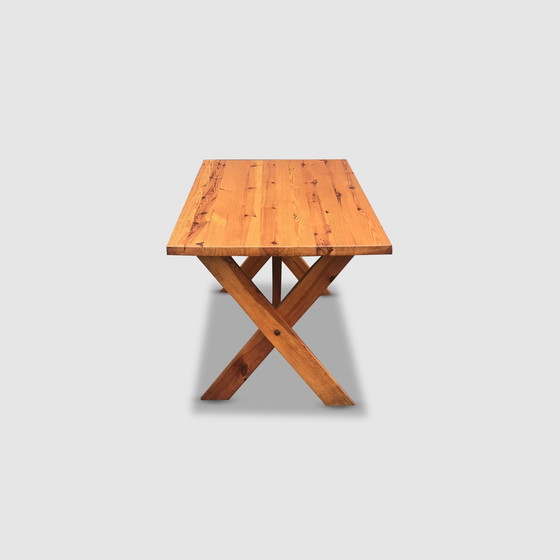 Image 1 of Modernistische X-poot eettafel door Ate Van Apeldoorn voor Houtwerk Hattem 1970S