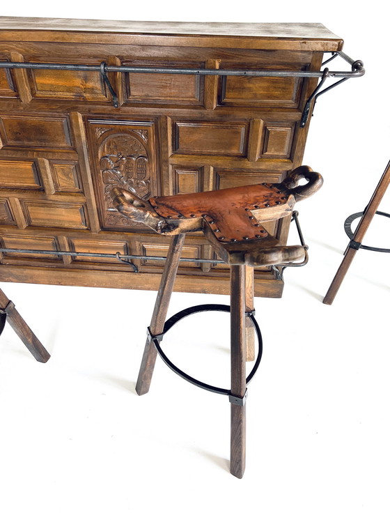 Image 1 of Brutalistische Bar + Barkrukken ‘50