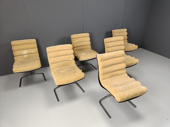 Image 1 of Eetkamerstoelen uit het ruimtetijdperk, set van 6, jaren 1970