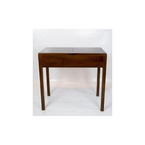 Image 1 of Vintage naaiwerktafel van mahonie uit de jaren 1940