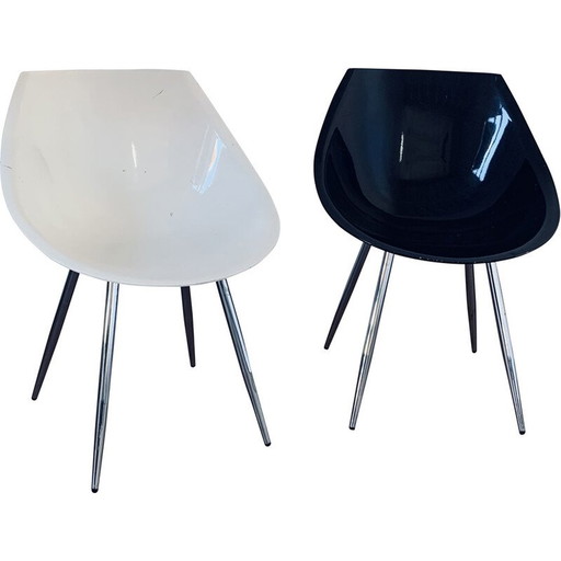 Paar vintage witte en zwarte lago stoelen van Philippe Starck