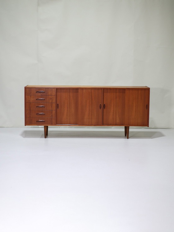 Image 1 of Lowboard Lang Dressoir Deens Vintage Teak