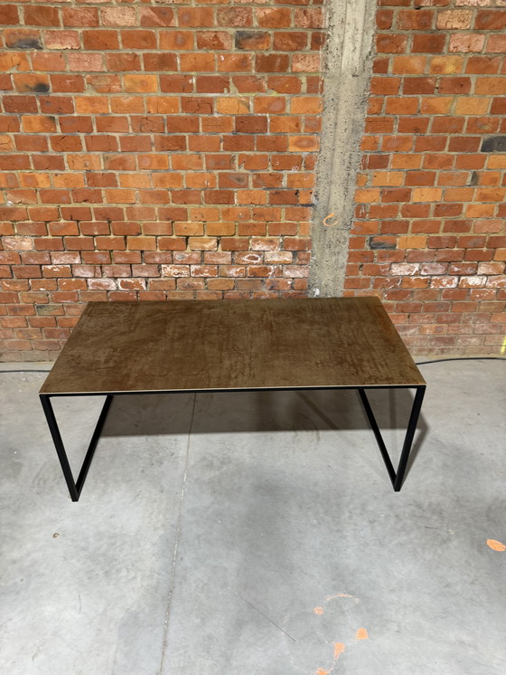 Image 1 of Keramische eettafel met roestkleurig tafelblad 180x90 cm