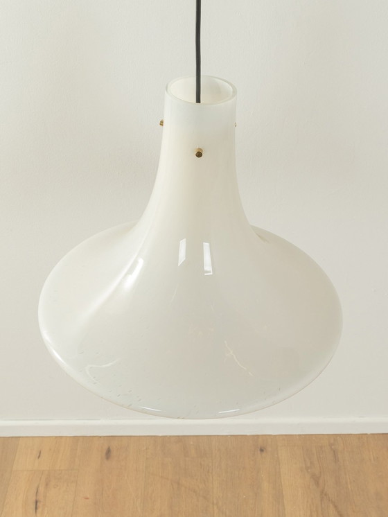 Image 1 of Grote Opaal Glazen Plafondlamp