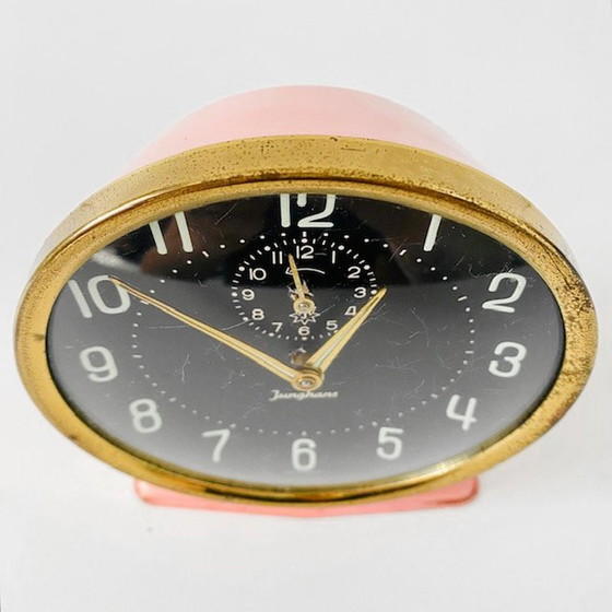 Image 1 of Vintage Junghans wekker roze jaren 60