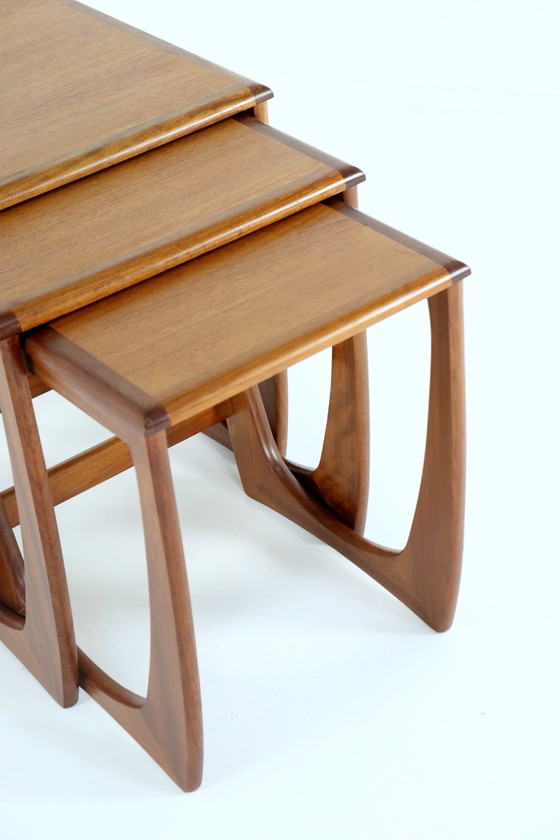 Image 1 of Set Van 3 Sunelm Nesting Tables ´Partington´ Vintage