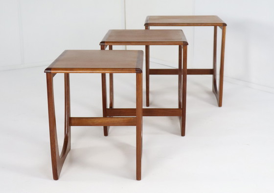 Image 1 of Set Van 3 Sunelm Nesting Tables ´Partington´ Vintage