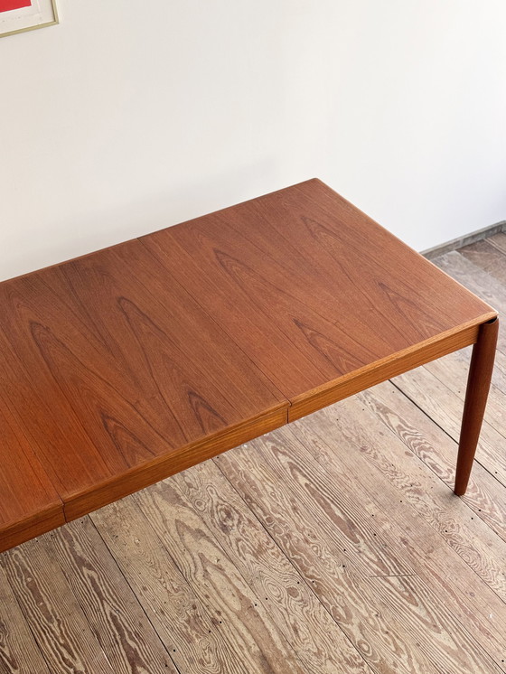 Image 1 of Mid Century Moderne Deense eettafel in teak van H.W. Klein voor Bramin, uitschuifbaar, 1960