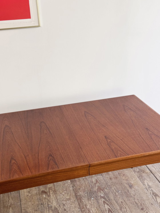 Image 1 of Mid Century Moderne Deense eettafel in teak van H.W. Klein voor Bramin, uitschuifbaar, 1960