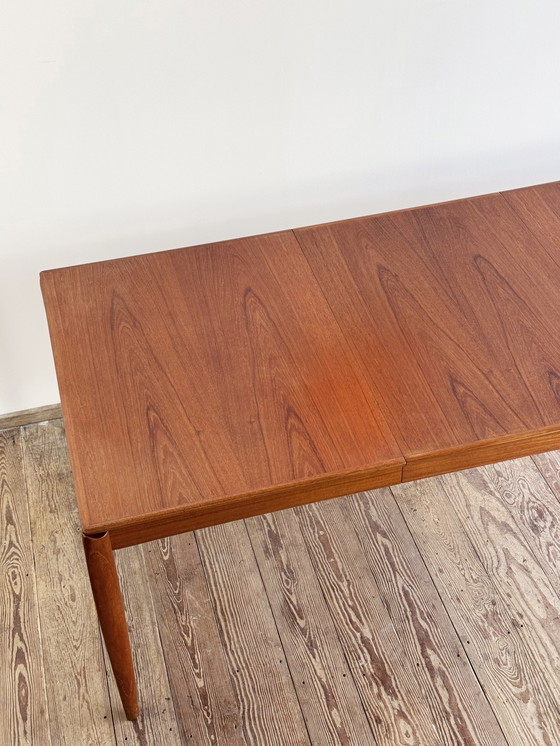 Image 1 of Mid Century Moderne Deense eettafel in teak van H.W. Klein voor Bramin, uitschuifbaar, 1960