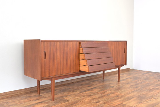 Image 1 of Mid Century Zweeds Teak Dressoir Model Trio Door Nils Jonsson Voor Hugo Troeds, 1960S.