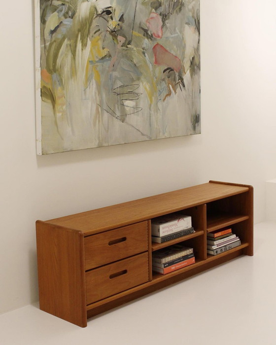 Image 1 of Deens dressoir mid-century