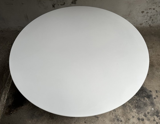 Image 1 of Eero Saarinen Voor Knoll International tafel tulip