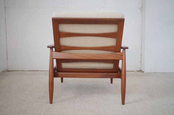 Image 1 of Vintage fauteuil nieuw gestoffeerd