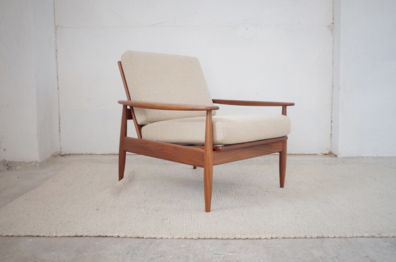 Image 1 of Vintage fauteuil nieuw gestoffeerd