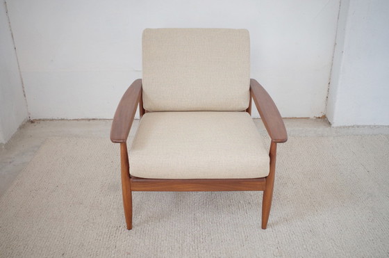 Image 1 of Vintage fauteuil nieuw gestoffeerd