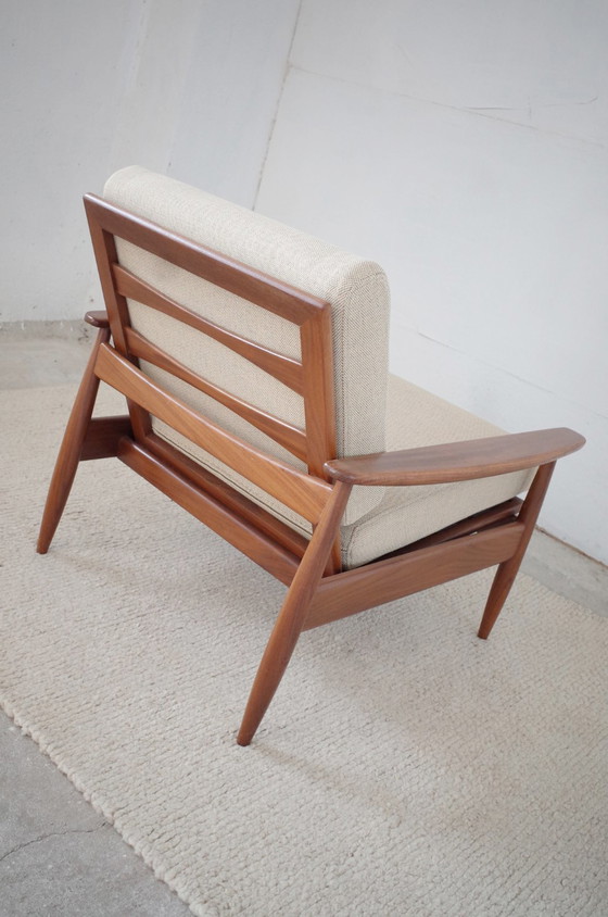 Image 1 of Vintage fauteuil nieuw gestoffeerd