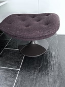 Artifort draaifauteuil + hocker