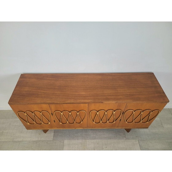 Image 1 of Vintage eiken fineer en rotan dressoir, 1970