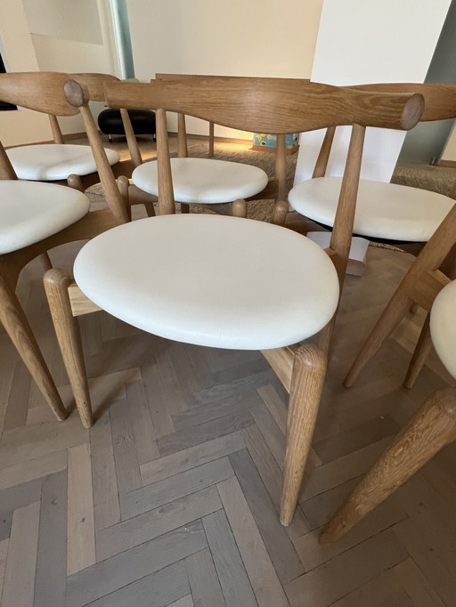 8x Elleboogstoel van Hans J. Wegner voor Carl Hansen & Zoon