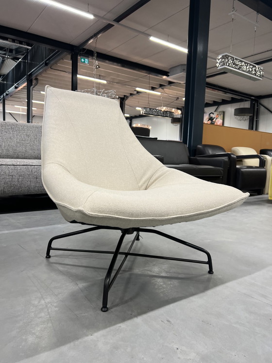 Image 1 of Jess Design Beal Draai fauteuil Hallingdal stof 