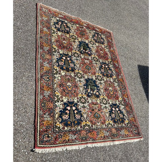 Image 1 of Vintage oosters handgeknoopt wollen vloerkleed met vogeldecoratie, 1970