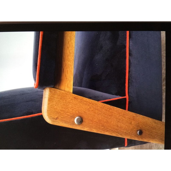 Image 1 of Vintage fauteuil in massief eiken met grijs en koraal fluwelen bekleding van Marcel Gascoin