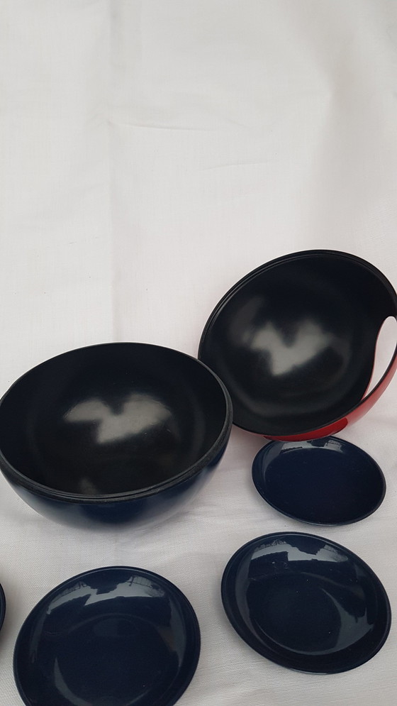 Image 1 of Space Age Design snackset melamine rood-blauwe kom + 5 kommen