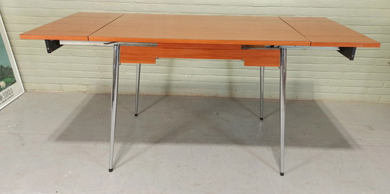 Image 1 of Vintage Formica uitschuifbare eettafel