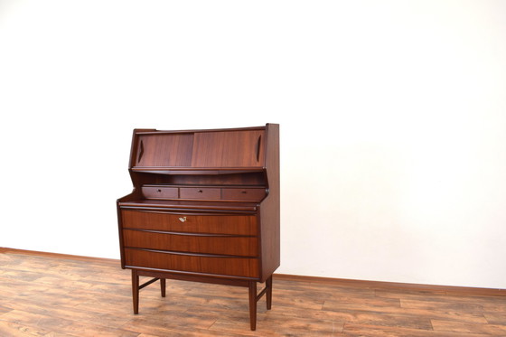 Image 1 of Mid Century Deense teakhouten secretaire, 1960S.