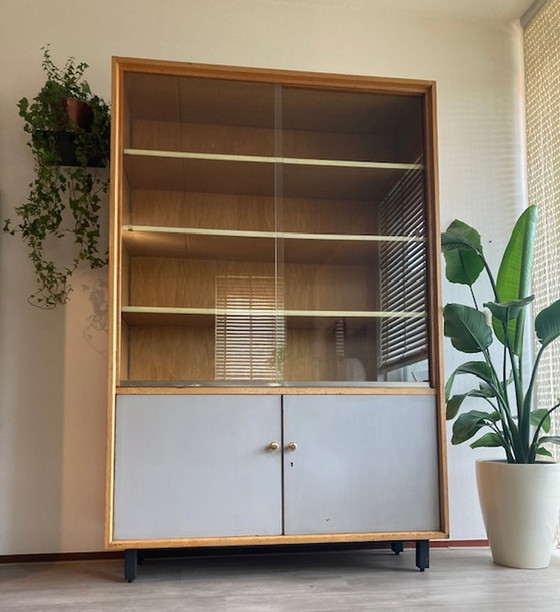Image 1 of Vintage mid-century vitrinekast