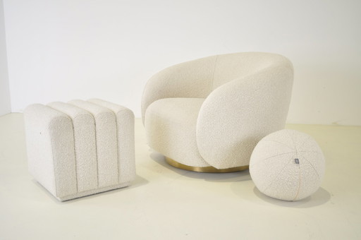 Eichholtz swivel chair + stool + kussen