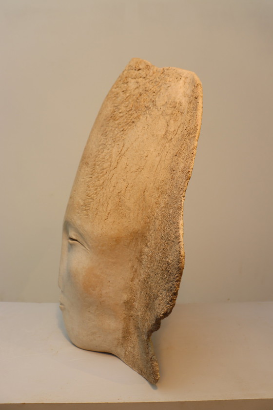 Image 1 of Serena sculptuur