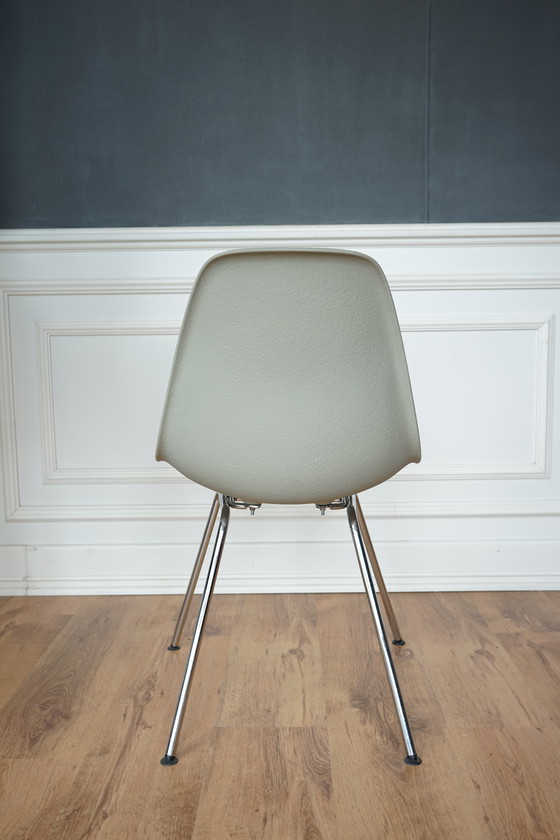 Image 1 of 4x Vitra Eames DSX Side Chair