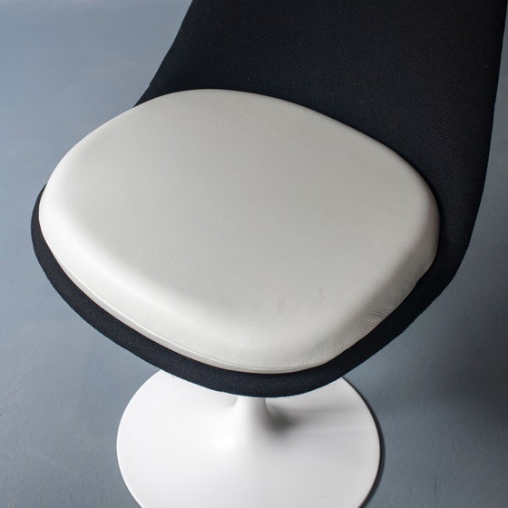 Image 1 of 2x vervangend lederen kussen Tulip chair