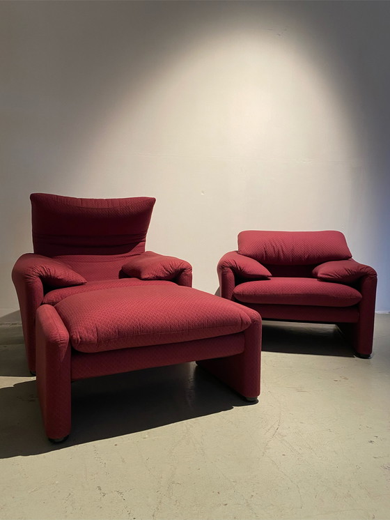 Image 1 of 2 x Cassina Maralunga chair + hocker