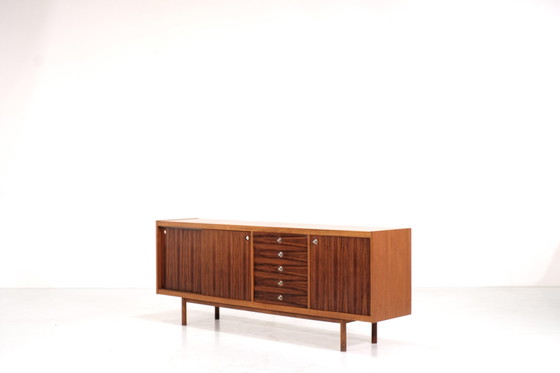 Image 1 of Dressoir van George Coslin