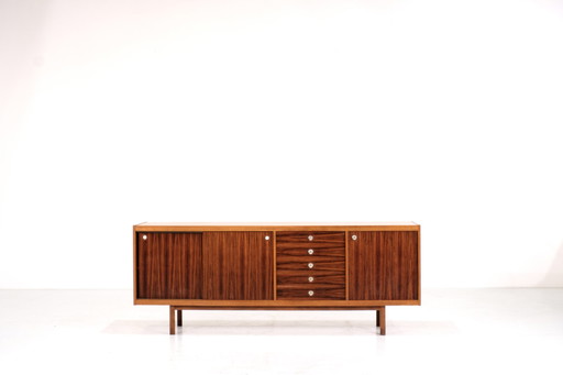 Dressoir van George Coslin