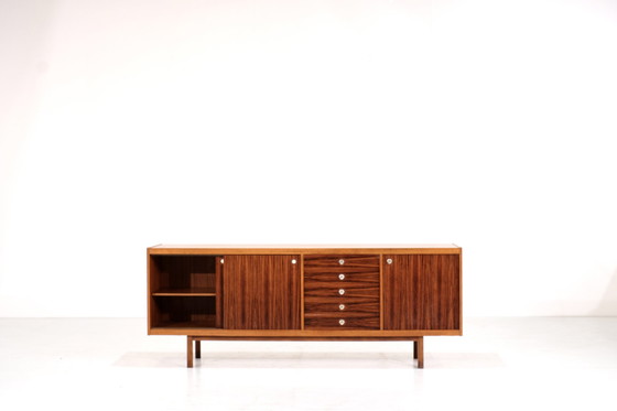 Image 1 of Dressoir van George Coslin