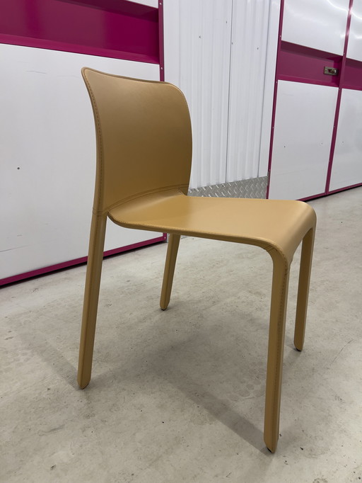 Magis Chair First In Leather Neutraal