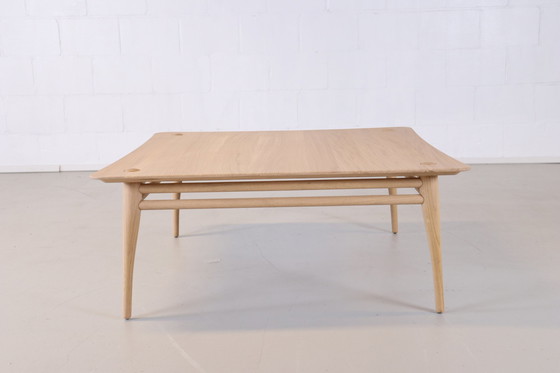 Image 1 of Revised Chilgrove Oak salontafel