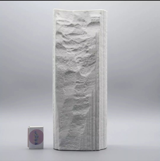 Image 1 of H33Cm Brutalistische Vaas Martin Freyer Rosenthal Studio-Lijn Bisque Porselein Reliëf