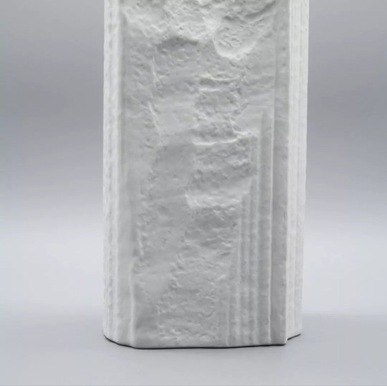 Image 1 of H33Cm Brutalistische Vaas Martin Freyer Rosenthal Studio-Lijn Bisque Porselein Reliëf